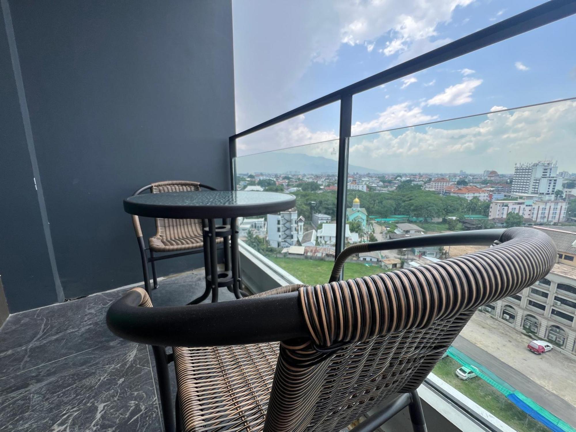 The Astra Sky River Condo Chiang Mai Exterior photo
