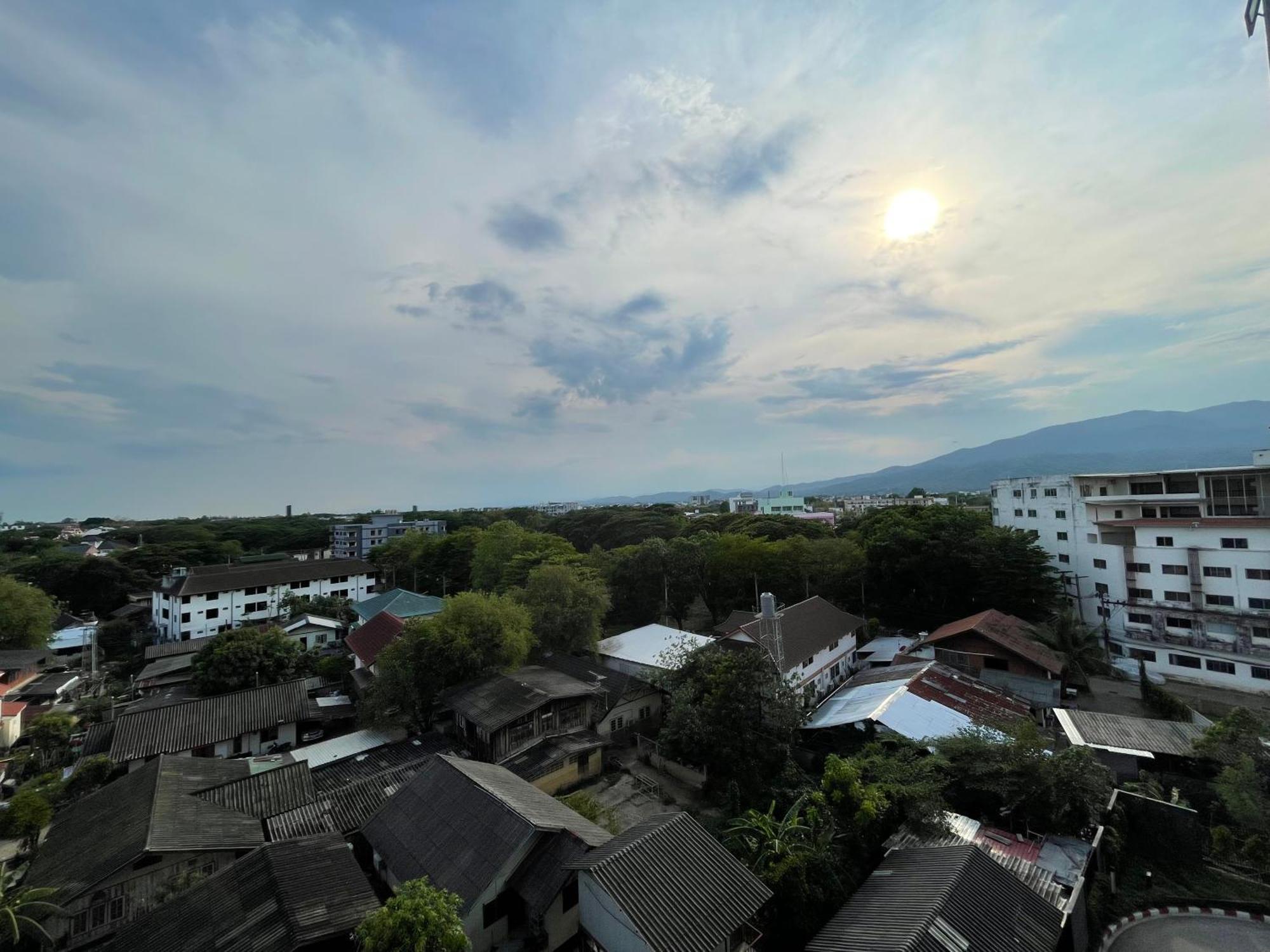 The Astra Sky River Condo Chiang Mai Exterior photo